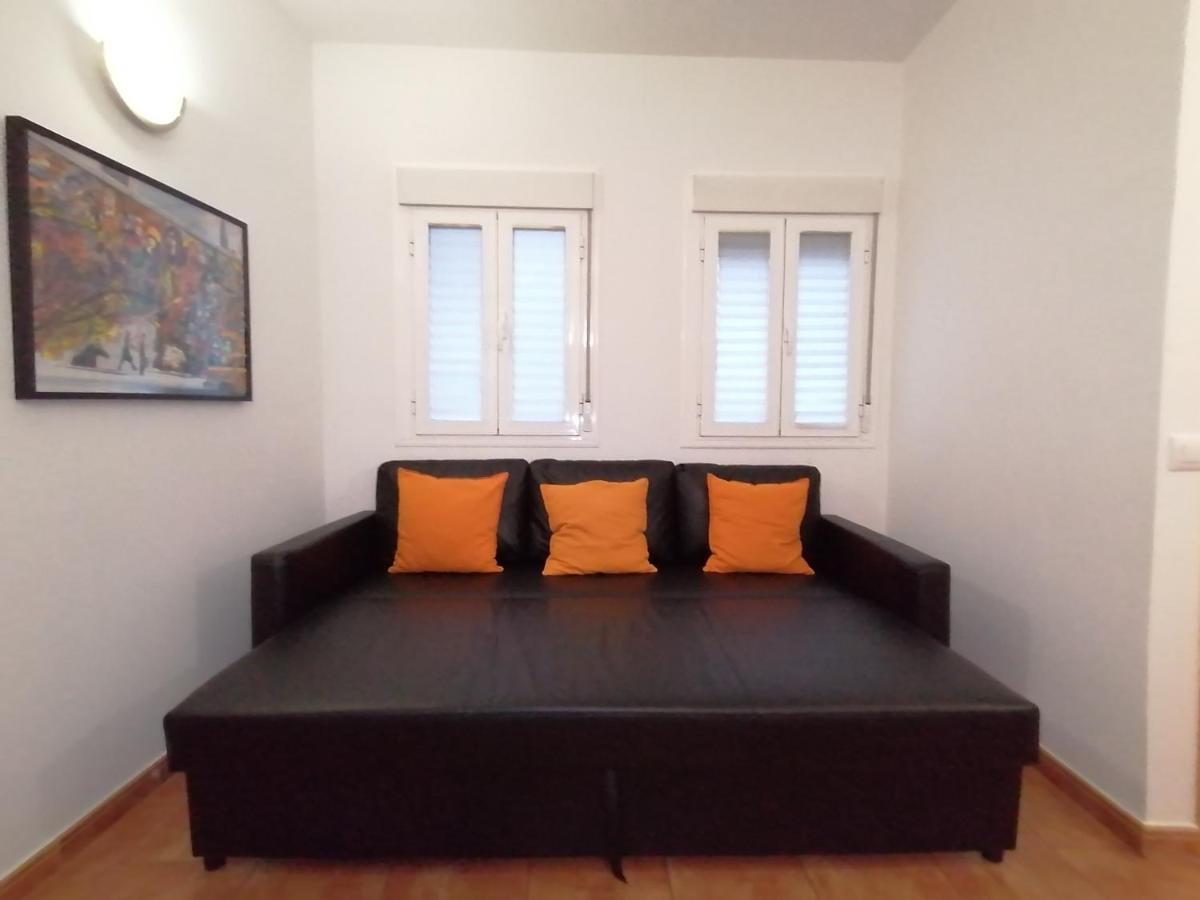 Apartamentos El Puente Μαδρίτη Εξωτερικό φωτογραφία