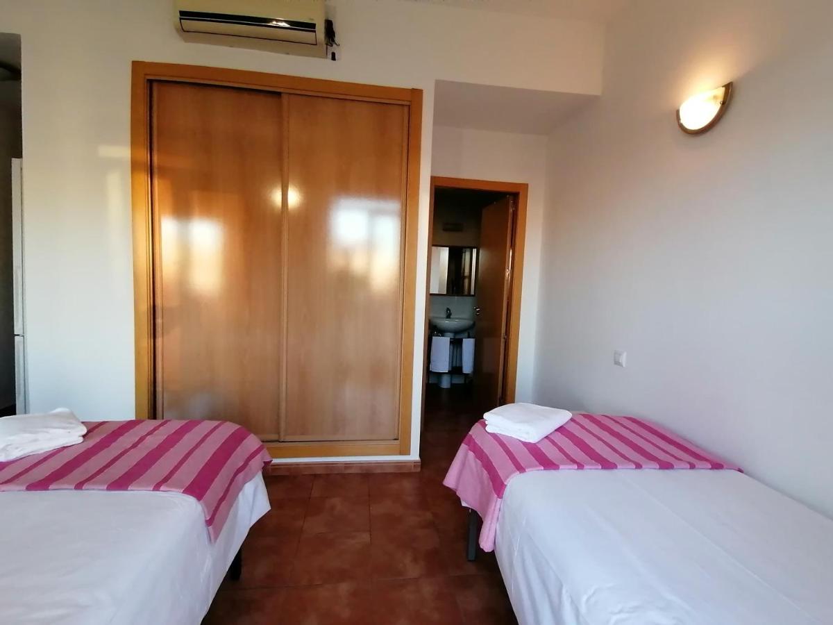 Apartamentos El Puente Μαδρίτη Εξωτερικό φωτογραφία