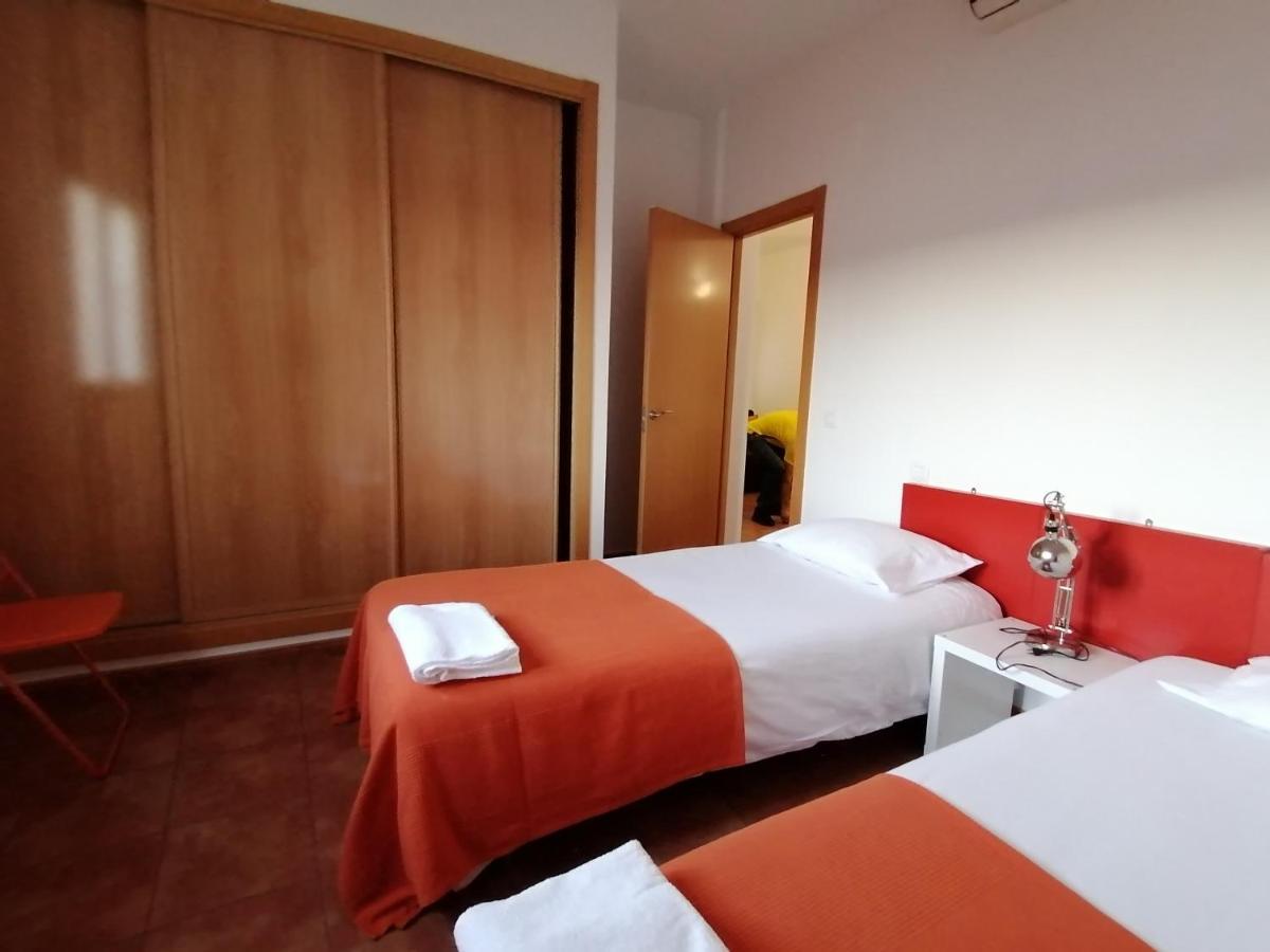 Apartamentos El Puente Μαδρίτη Εξωτερικό φωτογραφία