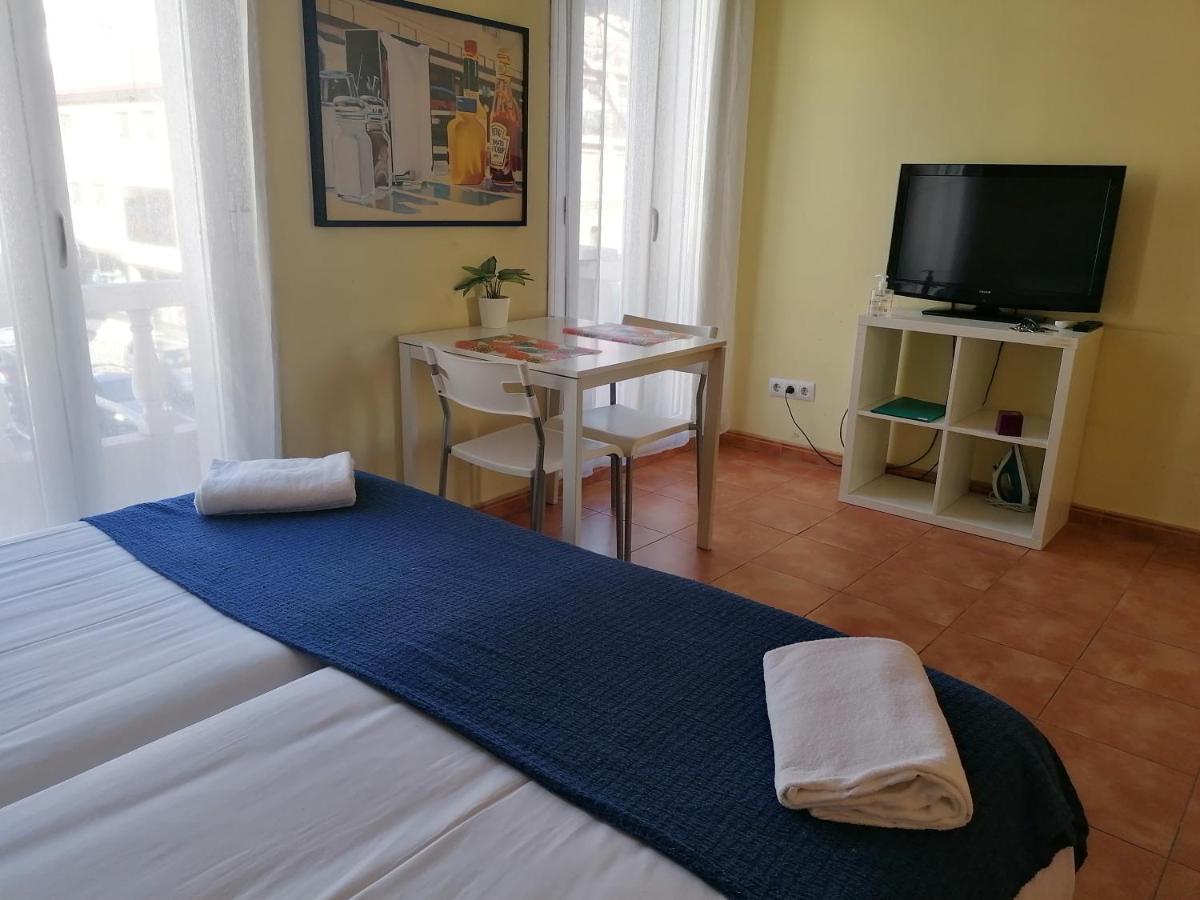 Apartamentos El Puente Μαδρίτη Εξωτερικό φωτογραφία