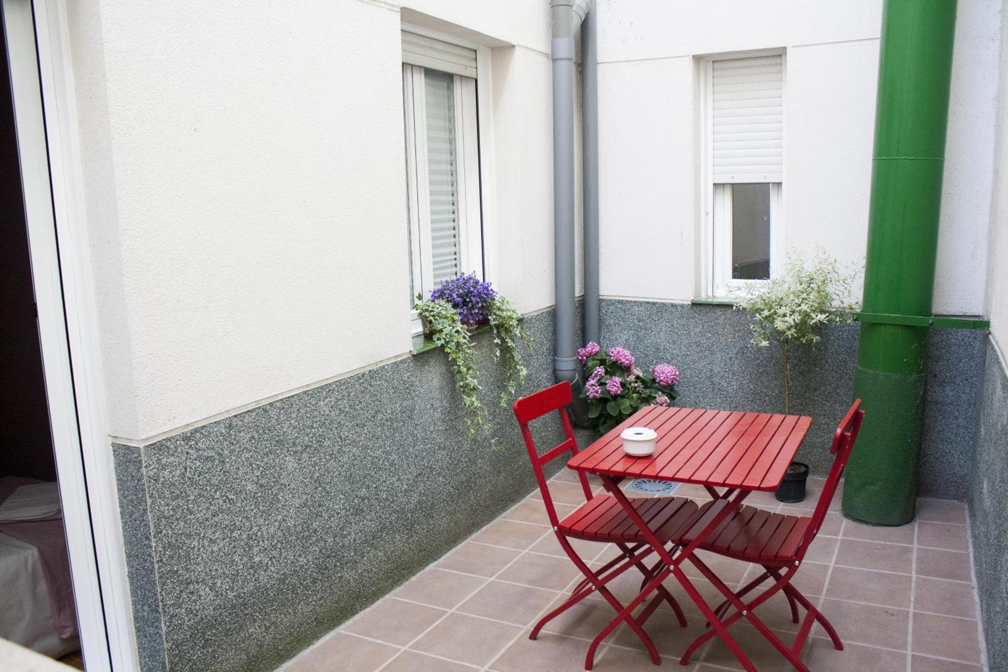 Apartamentos El Puente Μαδρίτη Δωμάτιο φωτογραφία