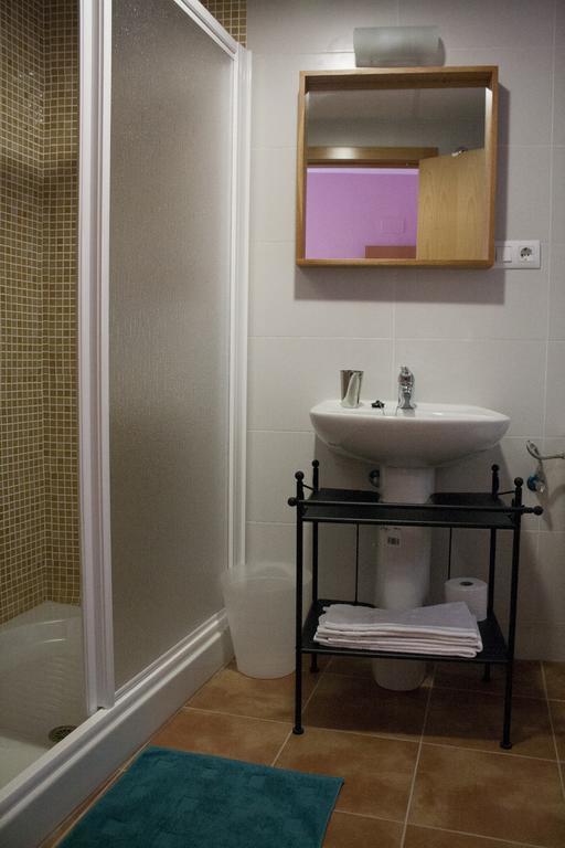 Apartamentos El Puente Μαδρίτη Δωμάτιο φωτογραφία